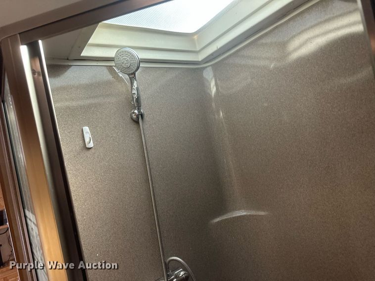 image for item IU9033 2007 Peterson Industries Excel  camper