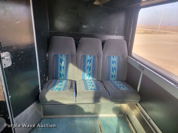 image for item JG9634 1982 MCI MC-9  party bus