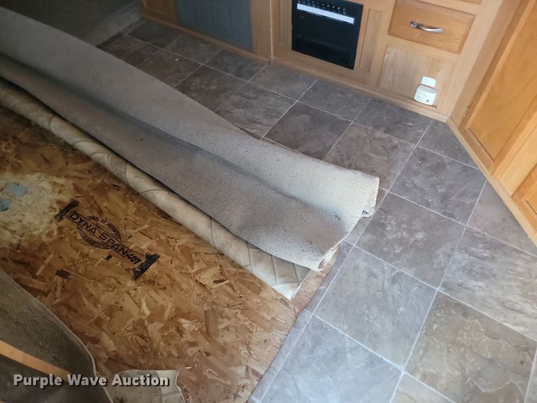 image for item JG9702 2009 Monaco Coach Starwood  camper