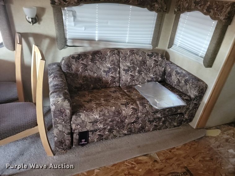 image for item JG9702 2009 Monaco Coach Starwood  camper