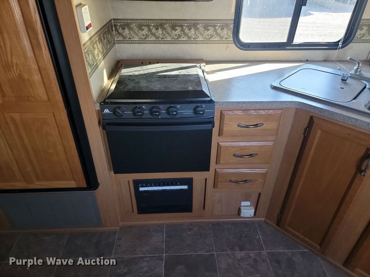 image for item JG9702 2009 Monaco Coach Starwood  camper