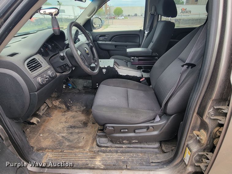 image for item JW9623 2011  Chevrolet Tahoe Police  SUV