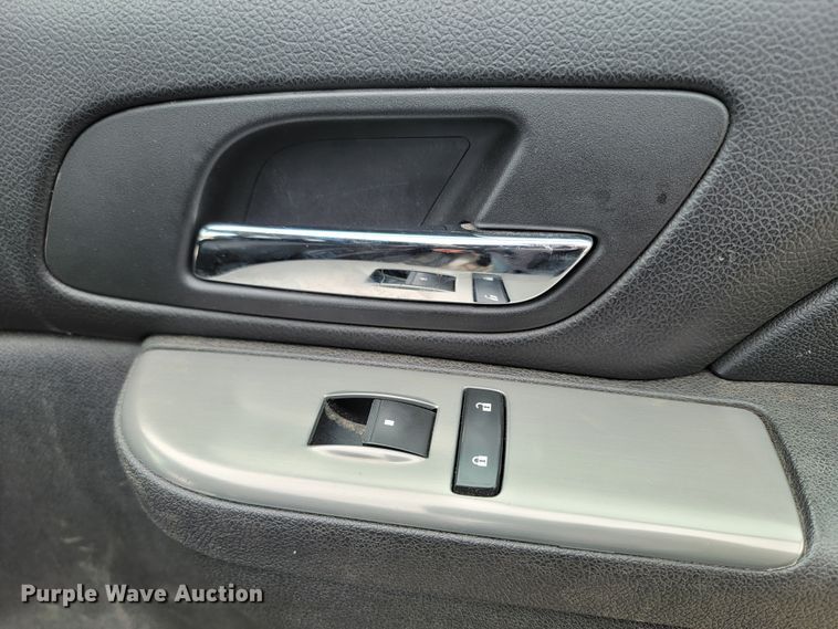 image for item JW9623 2011  Chevrolet Tahoe Police  SUV