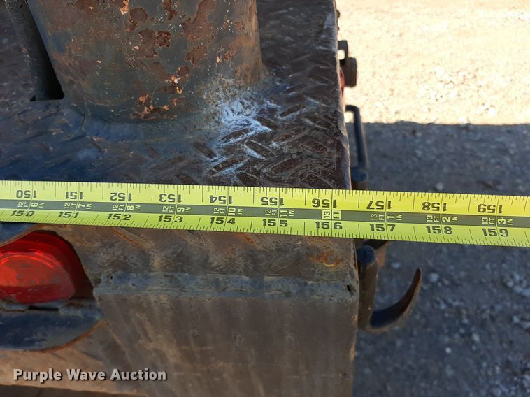 image for item KD9067 2004 Ford F650 Super Duty  drilling rig truck