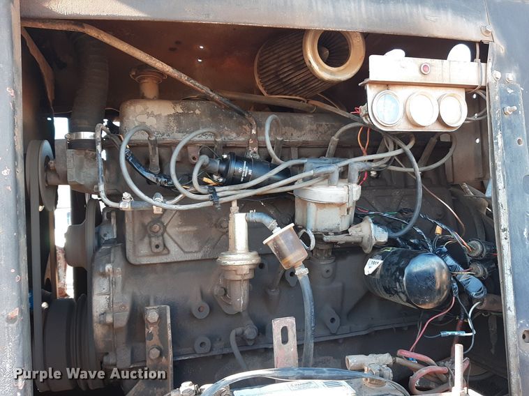 image for item KD9067 2004 Ford F650 Super Duty  drilling rig truck