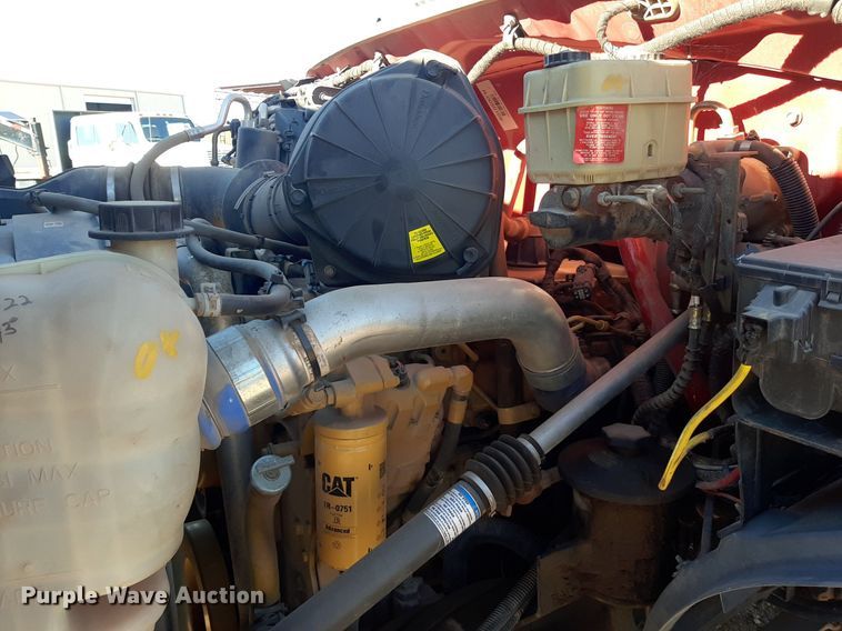 image for item KD9067 2004 Ford F650 Super Duty  drilling rig truck