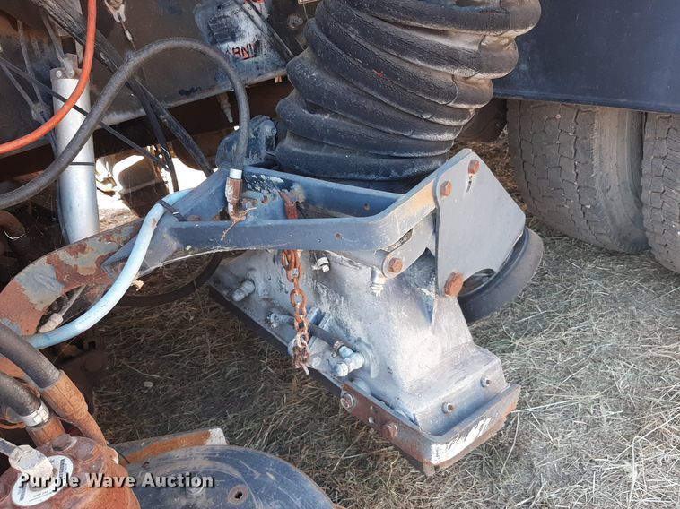 image for item KD9093 2004 Freightliner FC80  street sweeper truck