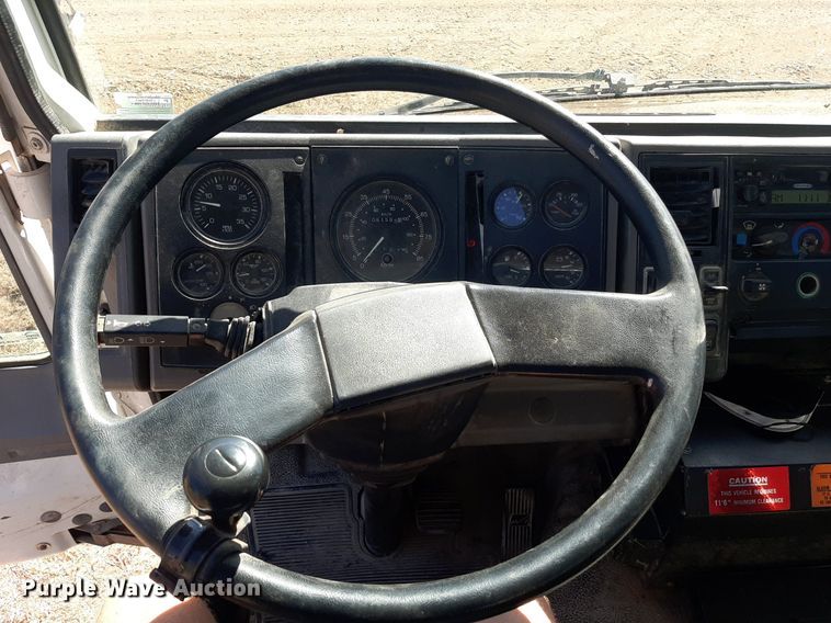 image for item KD9093 2004 Freightliner FC80  street sweeper truck