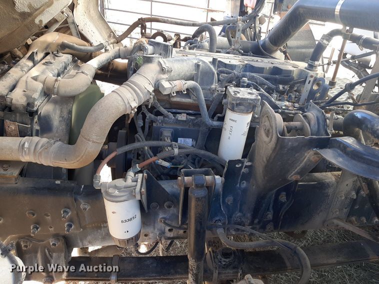 image for item KD9093 2004 Freightliner FC80  street sweeper truck