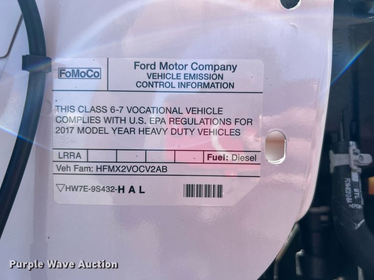 image for item KH9543 2017 Ford F750 Super Duty  truck cab and chassis