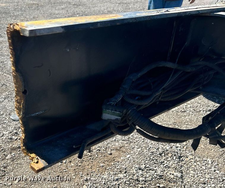 image for item KH9543 2017 Ford F750 Super Duty  truck cab and chassis