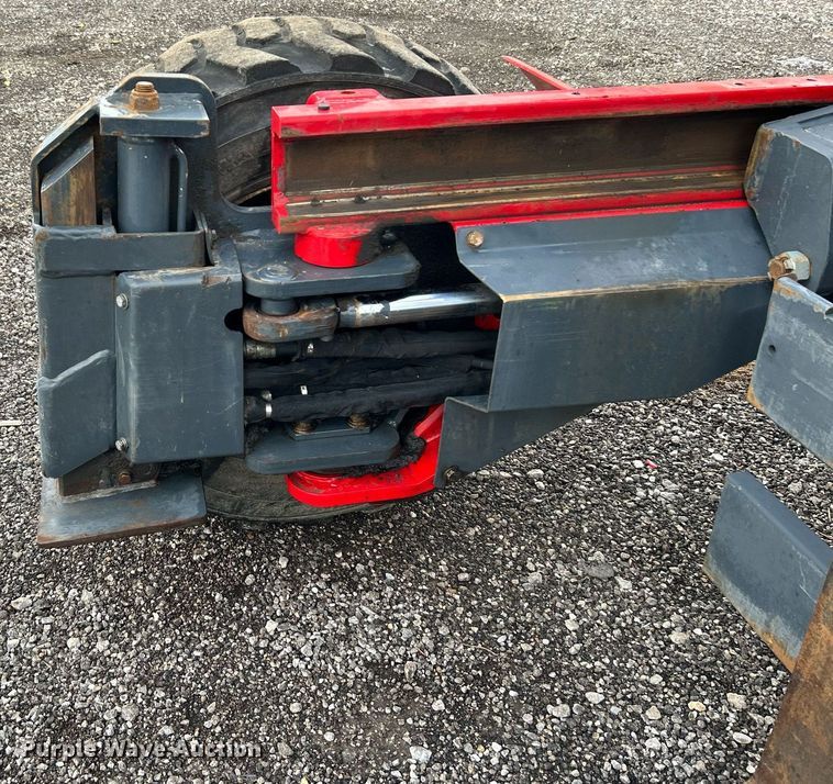 image for item KH9556 2007 Moffett M55.4  forklift