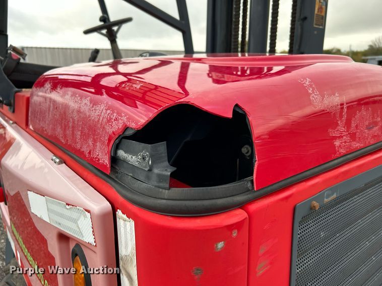 image for item KH9556 2007 Moffett M55.4  forklift