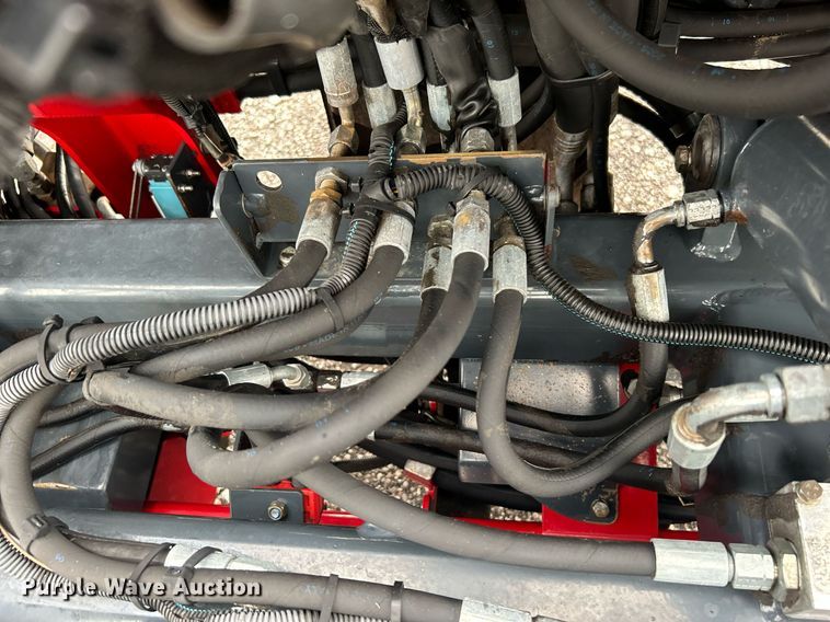 image for item KH9556 2007 Moffett M55.4  forklift