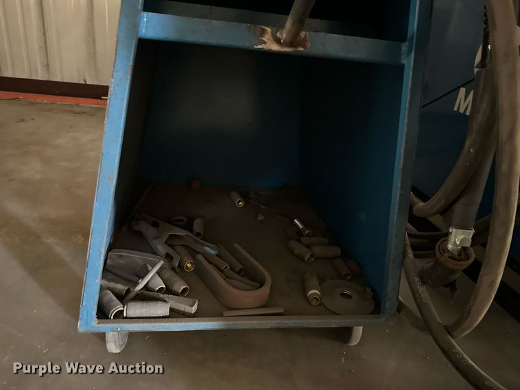 image for item KT9270 Miller Deltaweld 452  welder