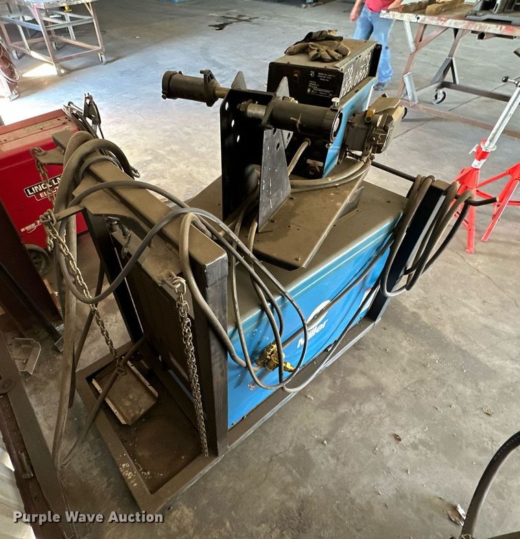 image for item KT9272 Miller Dimension 452  welder