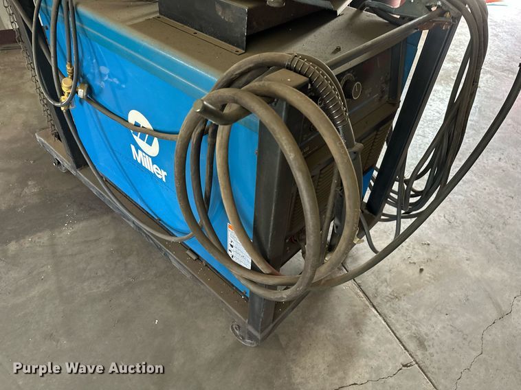 image for item KT9272 Miller Dimension 452  welder