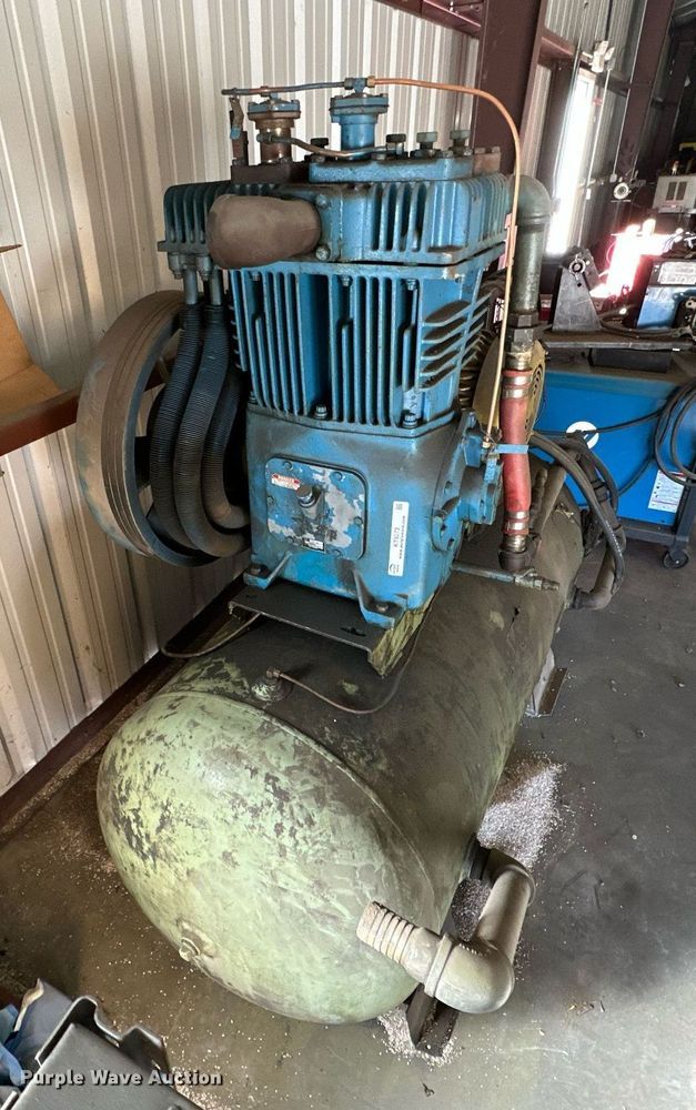 image for item KT9273 Air compressor