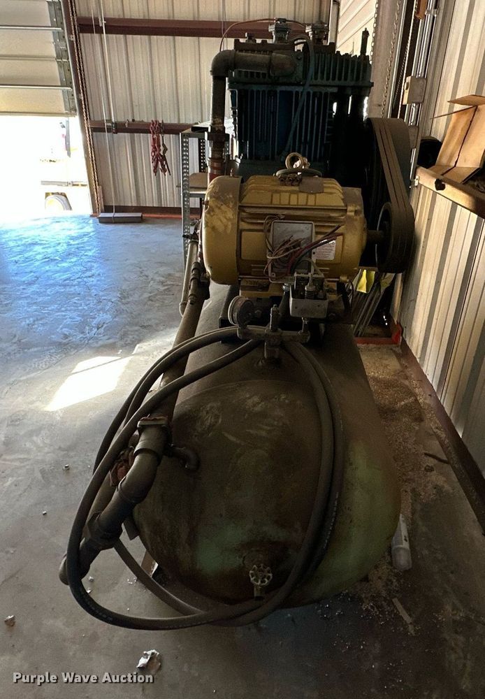 image for item KT9273 Air compressor