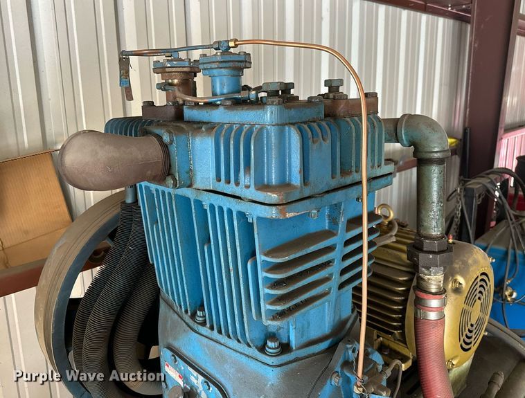 image for item KT9273 Air compressor