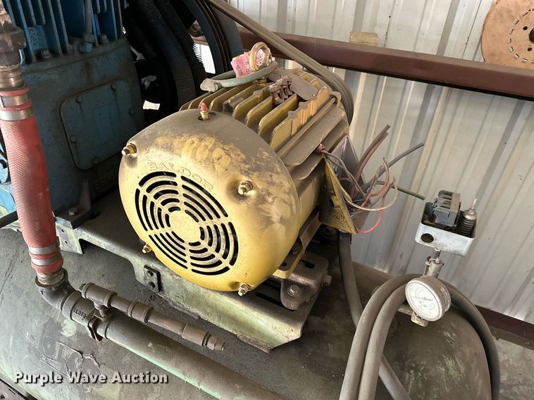 image for item KT9273 Air compressor