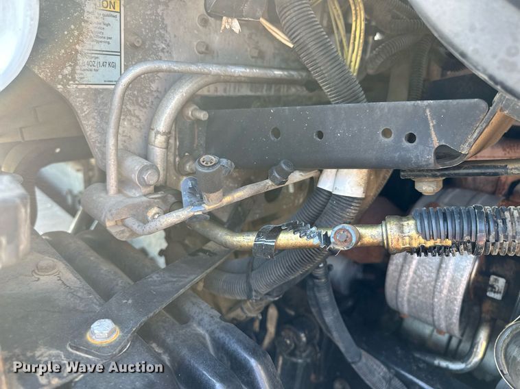 image for item KW9199 2007 Freightliner Columbia  flatbed truck