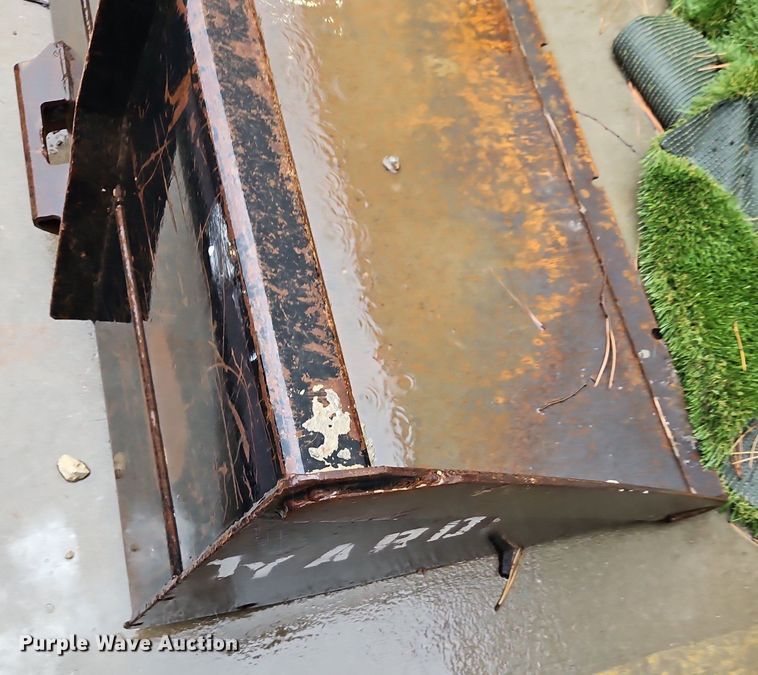 image for item LB9555 2007 John Deere 325  skid steer loader