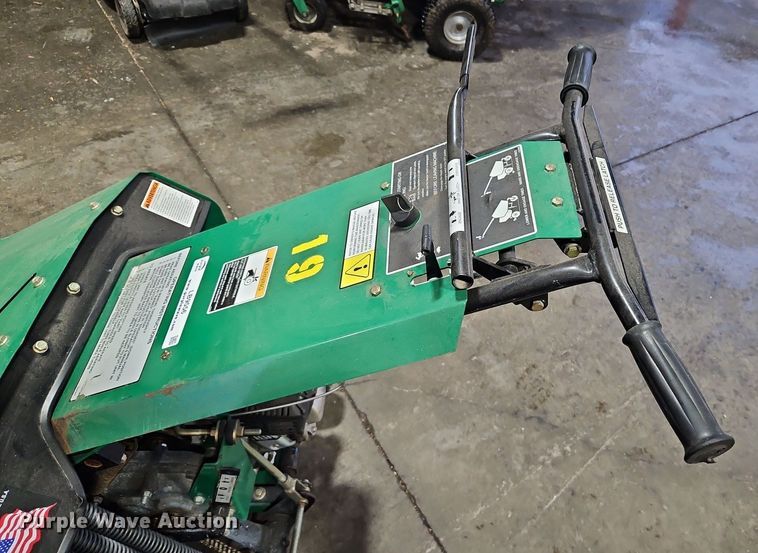 image for item LB9556 Ryan Lawnaire 28  aerator