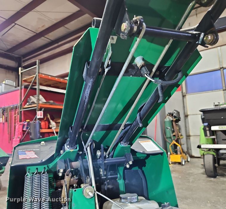 image for item LB9556 Ryan Lawnaire 28  aerator