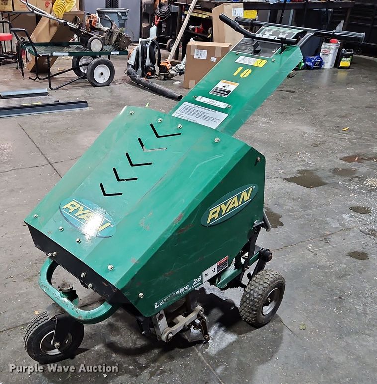 image for item LB9557 Ryan Lawnaire 28  aerator