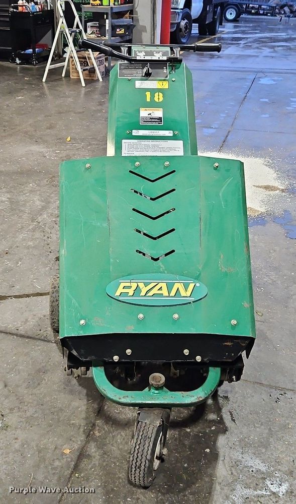 image for item LB9557 Ryan Lawnaire 28  aerator