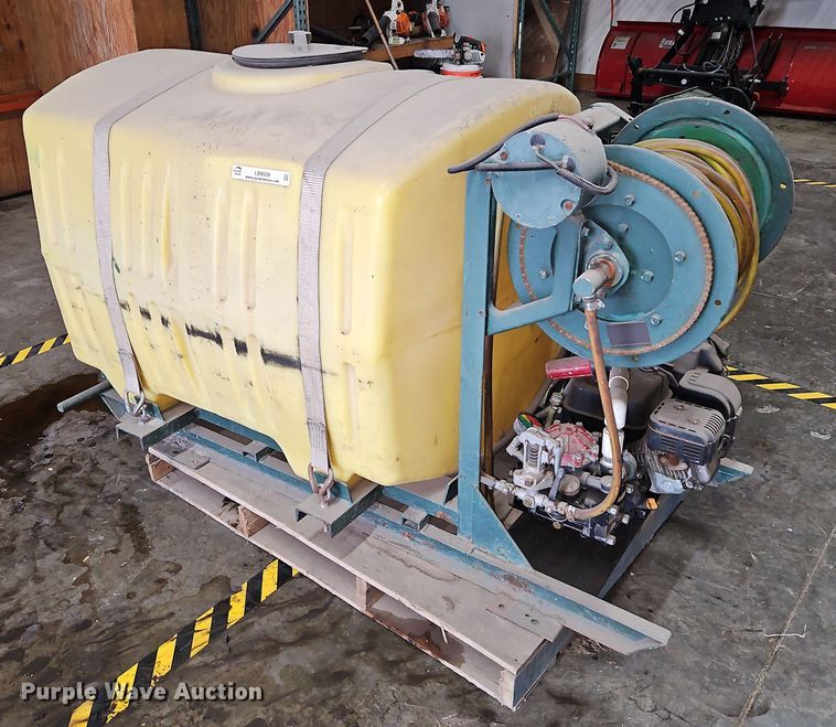 image for item LB9559 Turf sprayer