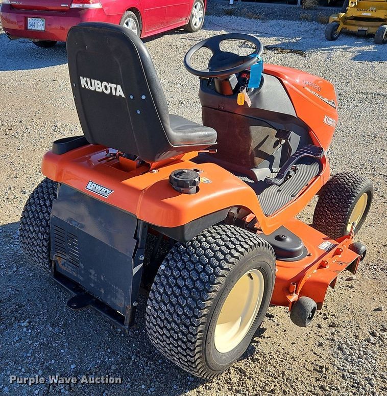 image for item LB9561 Kubota GR2120  lawn mower