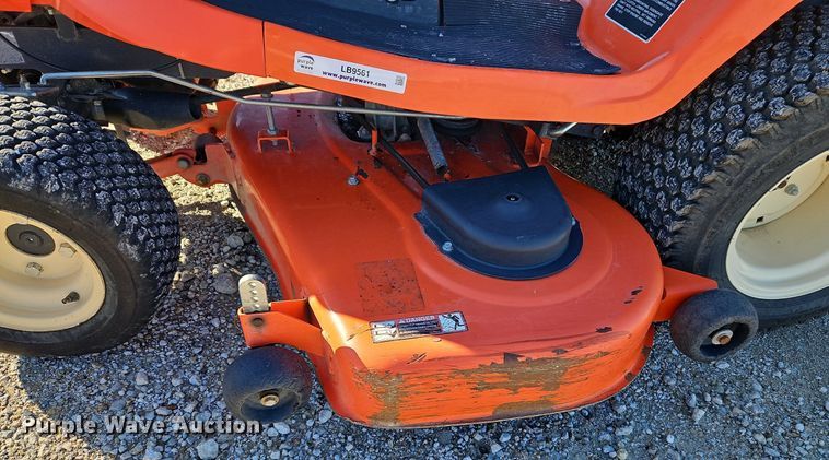image for item LB9561 Kubota GR2120  lawn mower