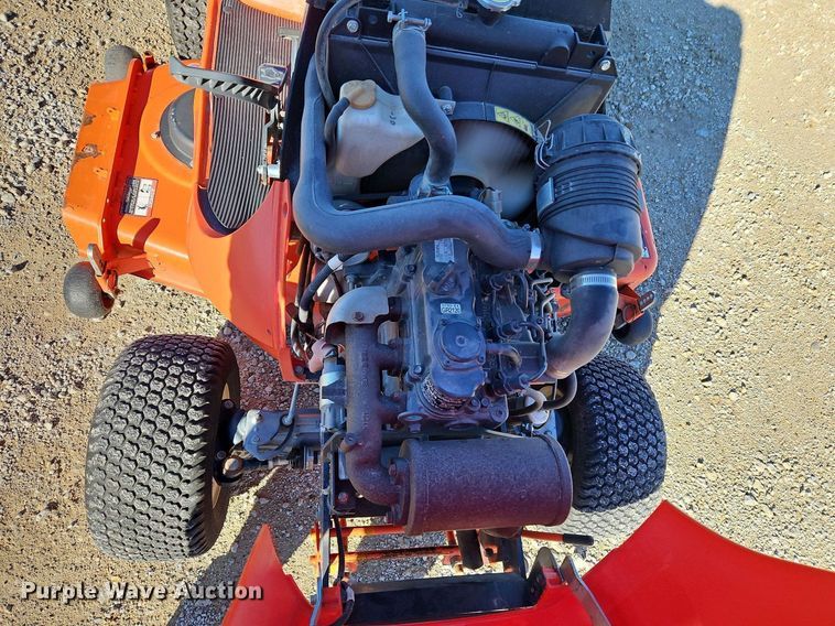 image for item LB9561 Kubota GR2120  lawn mower
