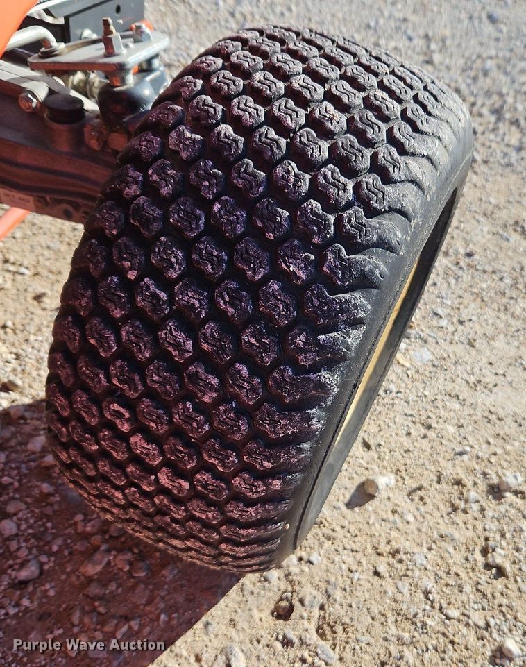 image for item LB9561 Kubota GR2120  lawn mower