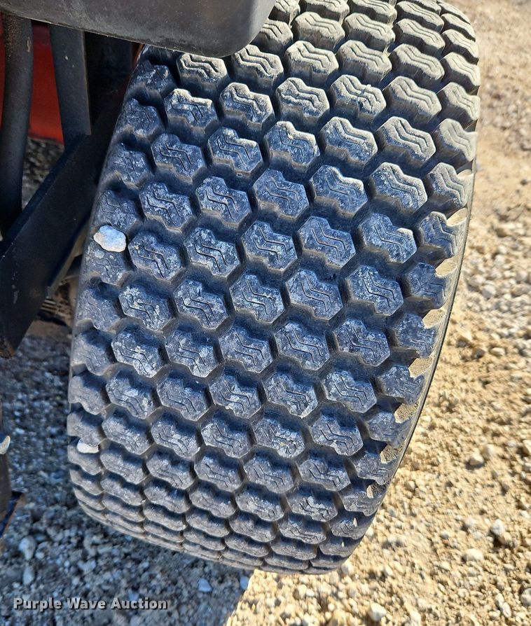 image for item LB9561 Kubota GR2120  lawn mower