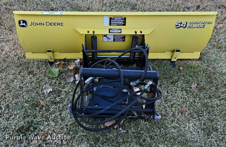 image for item LB9570 John Deere  quick hitch blade