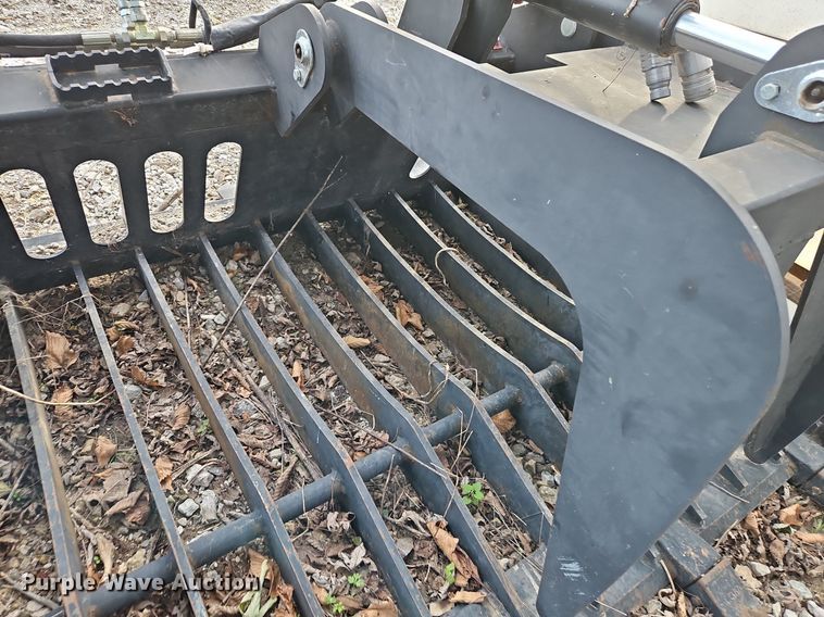 image for item LB9586 Titan  skid steer grapple bucket