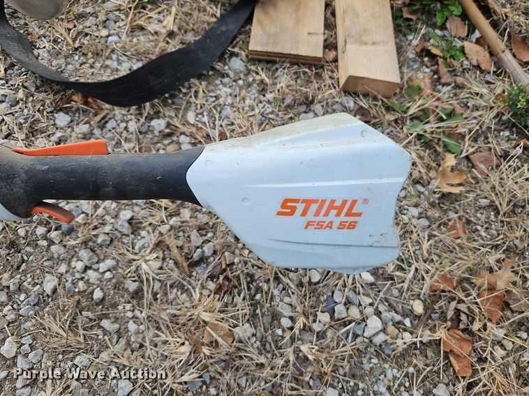 image for item LB9587 Lawn mowing equipment