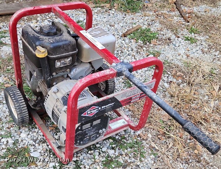 image for item LB9588 Briggs and Stratton 01653  generator