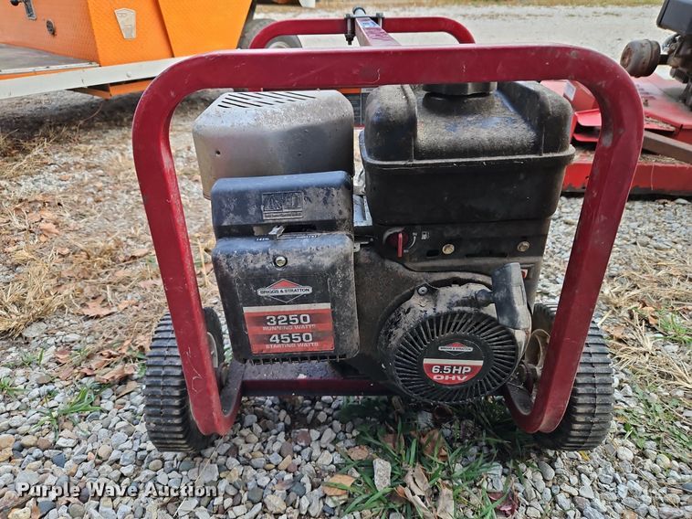 image for item LB9588 Briggs and Stratton 01653  generator