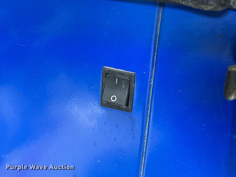 image for item LD9815 2016 BaseLine 550  tire balancer