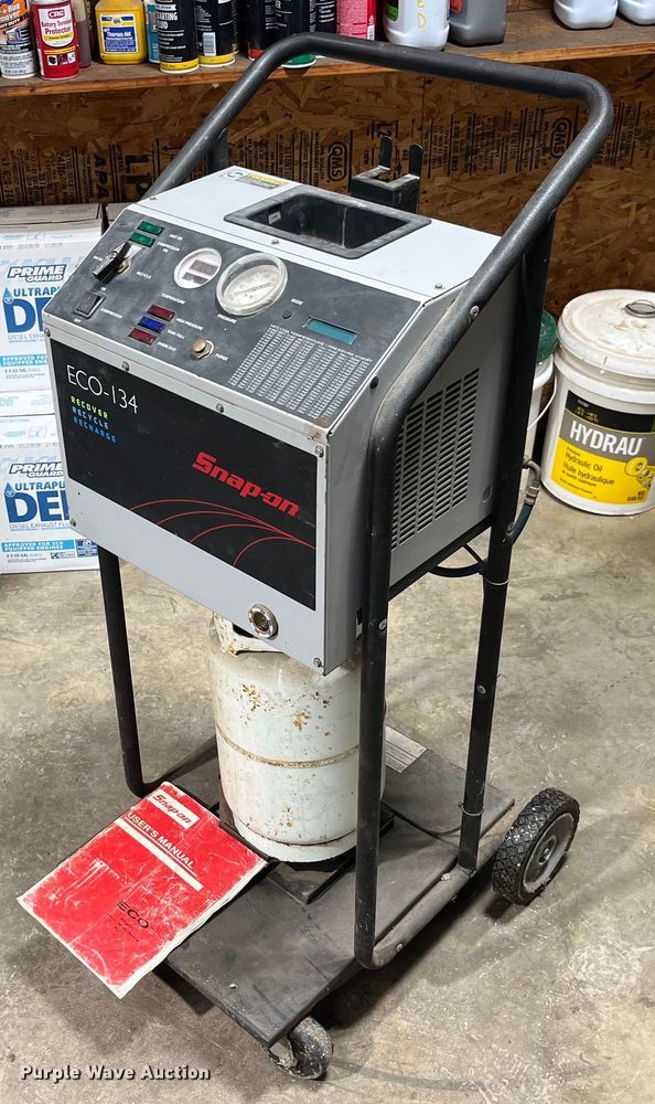 image for item LD9816 Snap-on Eco-134  refrigerant machine