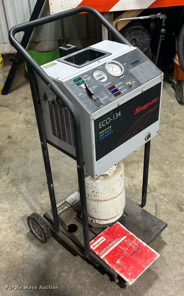 image for item LD9816 Snap-on Eco-134  refrigerant machine