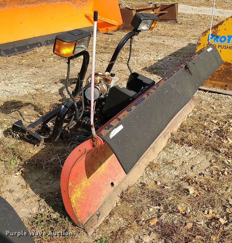 image for item LJ9309 Hiniker  96" snow plow