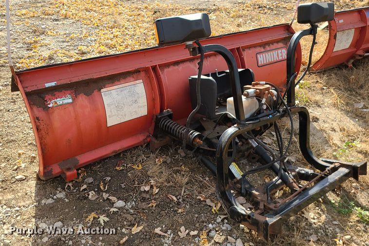 image for item LJ9309 Hiniker  96" snow plow