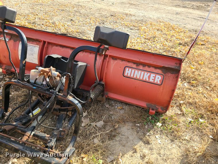 image for item LJ9309 Hiniker  96" snow plow