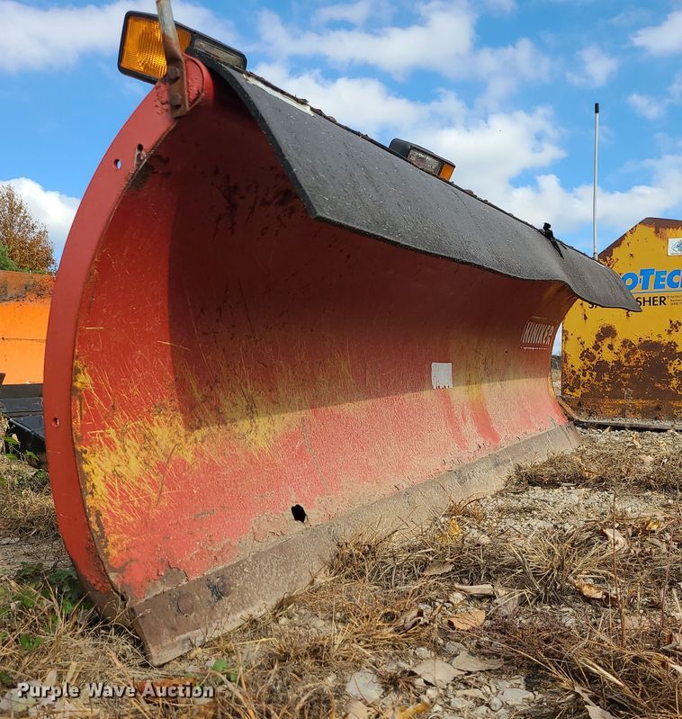 image for item LJ9309 Hiniker  96" snow plow