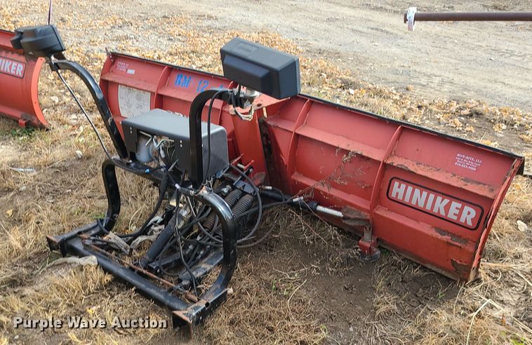 image for item LJ9310 Hiniker  102" v plow